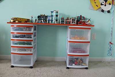 Playing House Lego Table